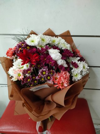 Kırmızı Beyaz Tonlu Karışık Buket, Tavşanlı çiçekçi